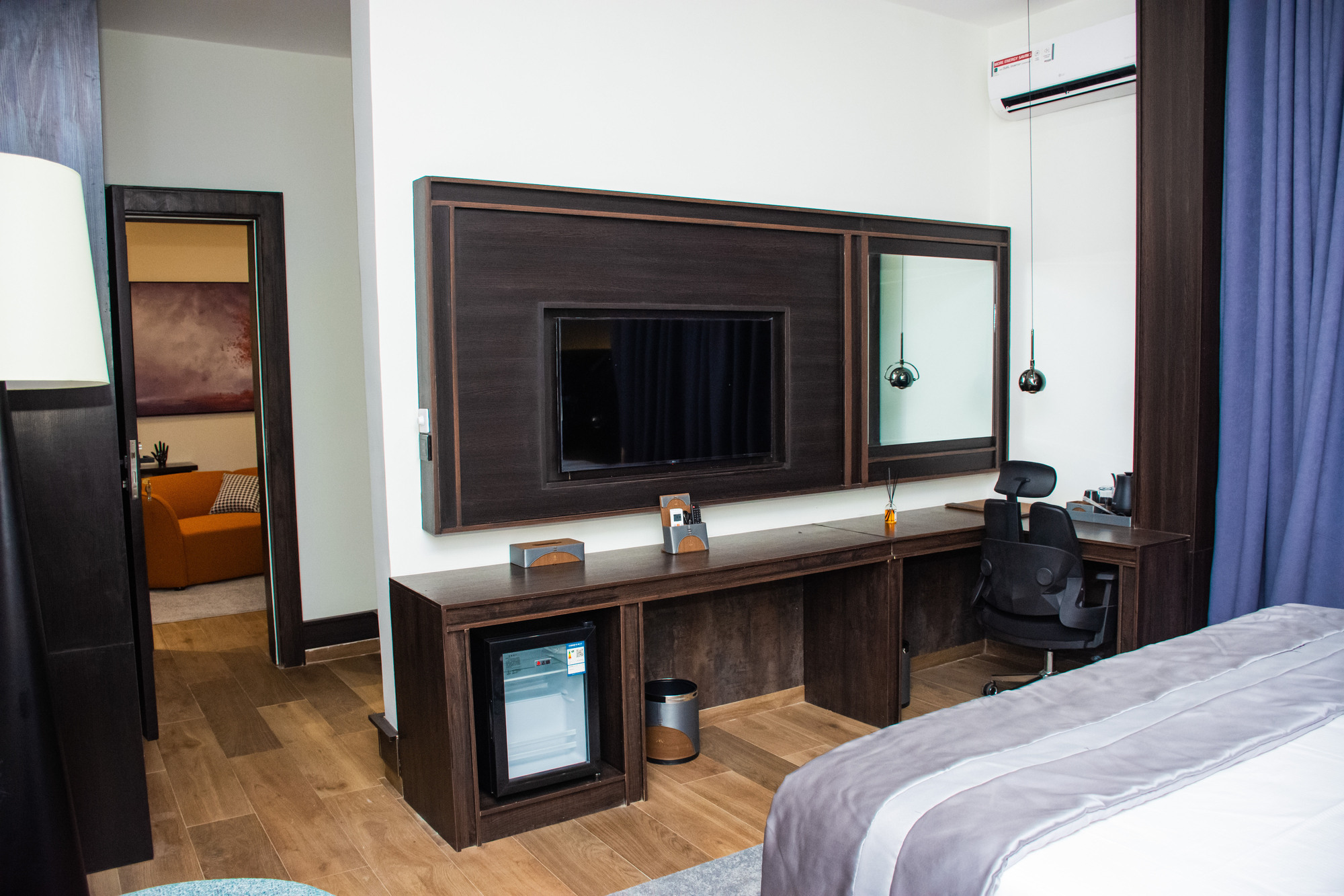Pearl Suite