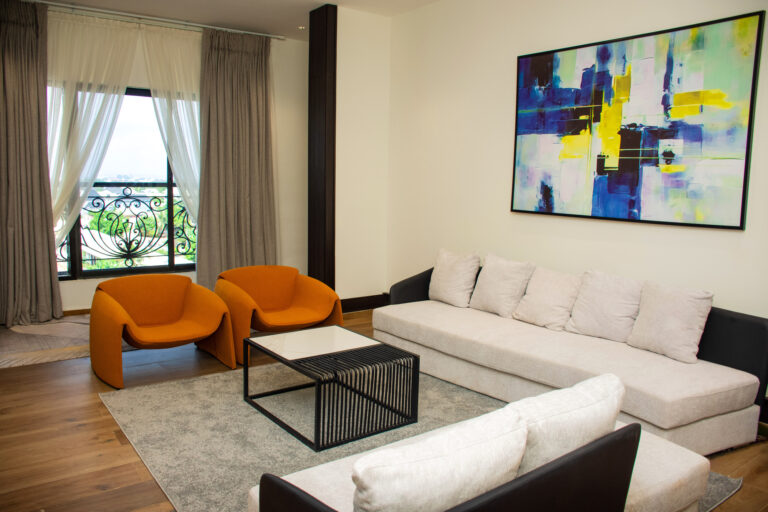 Thribeka International Hotel Presidential Suites