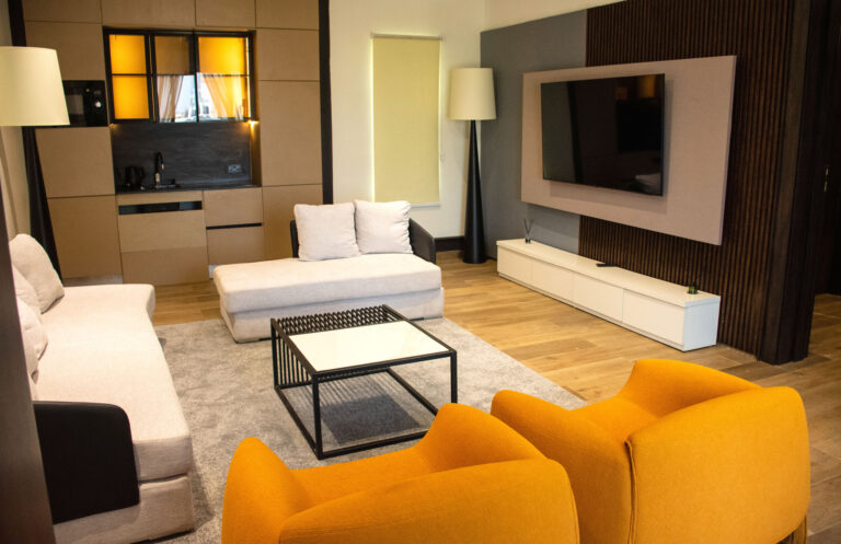 Thribeka International Hotel Presidential Suites